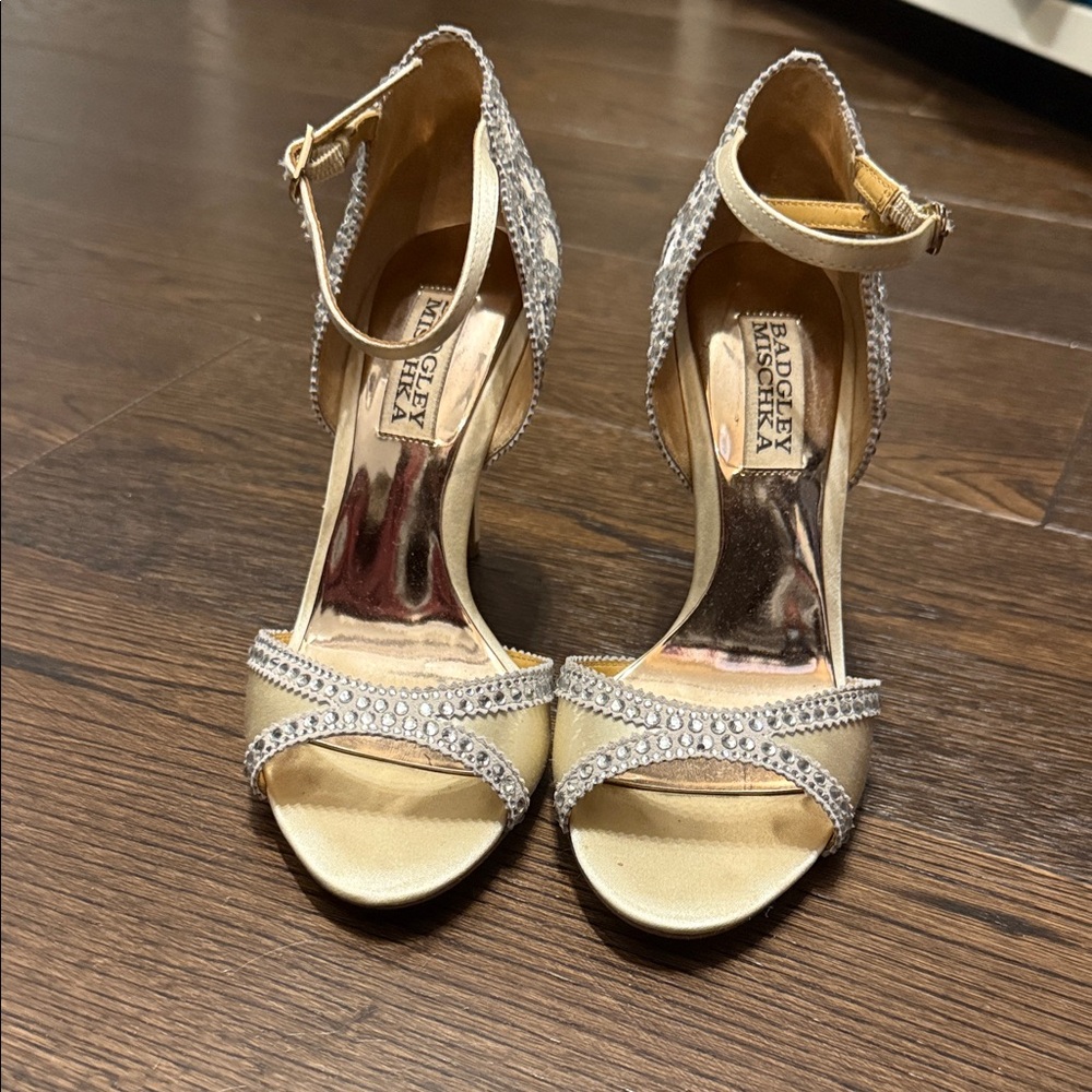 Badgley Mischka Glittering Gold Heels